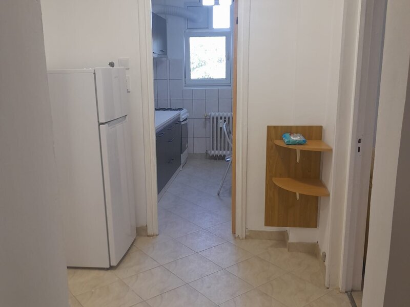 Titan, langa metrou, apartament inchiriere,