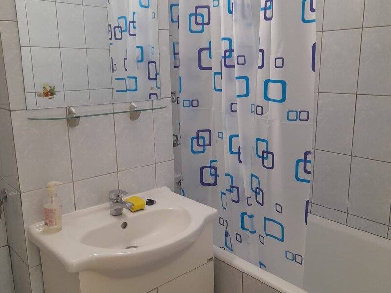 Titan, langa metrou, apartament inchiriere,